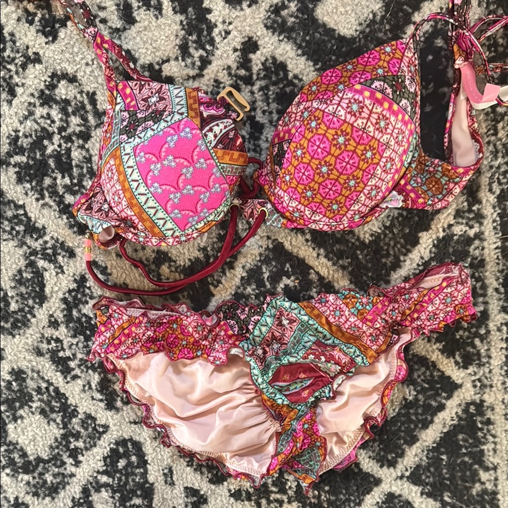 Colorful Patterned Bikini Set - image 1